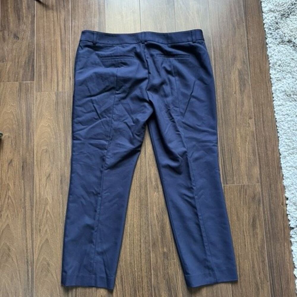 Express 14R Columnist crop navy blue pants - Picture 2 of 4